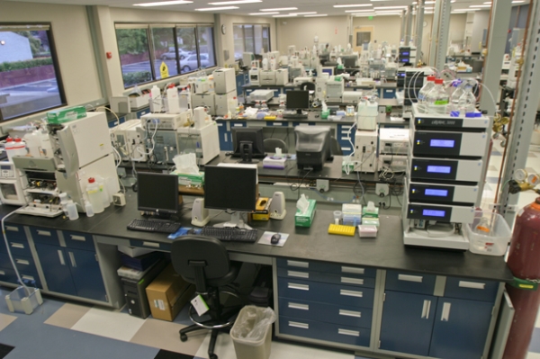 Instrument Lab Benches